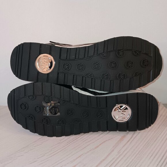 NWT NIB 💥 MICHAEL KORS Maddy Trainer Sneakers Size 9M Wild Zebra MK Signature - Picture 6 of 9